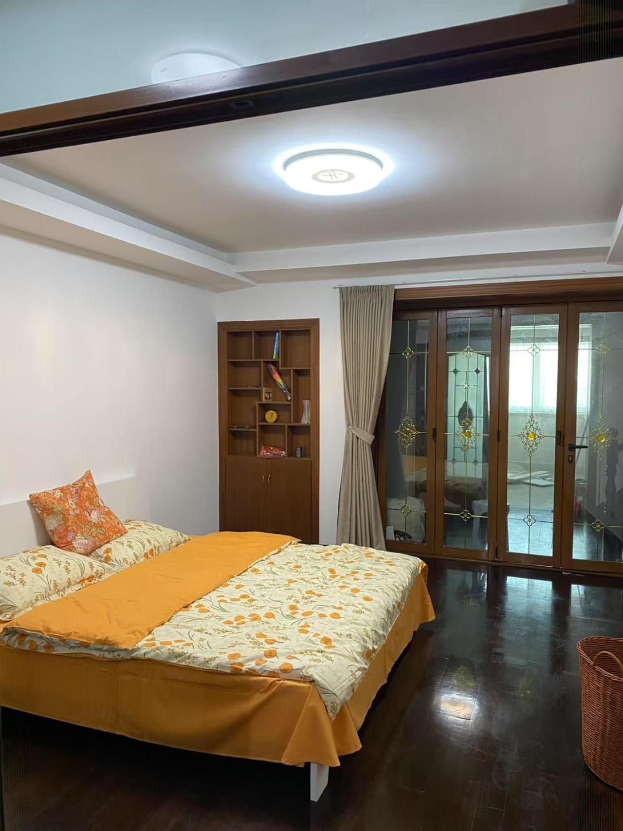 Huinan Accommodation, Close To Airport, Resort, Wild Animal Park, Near Metrol 16 Shanghai