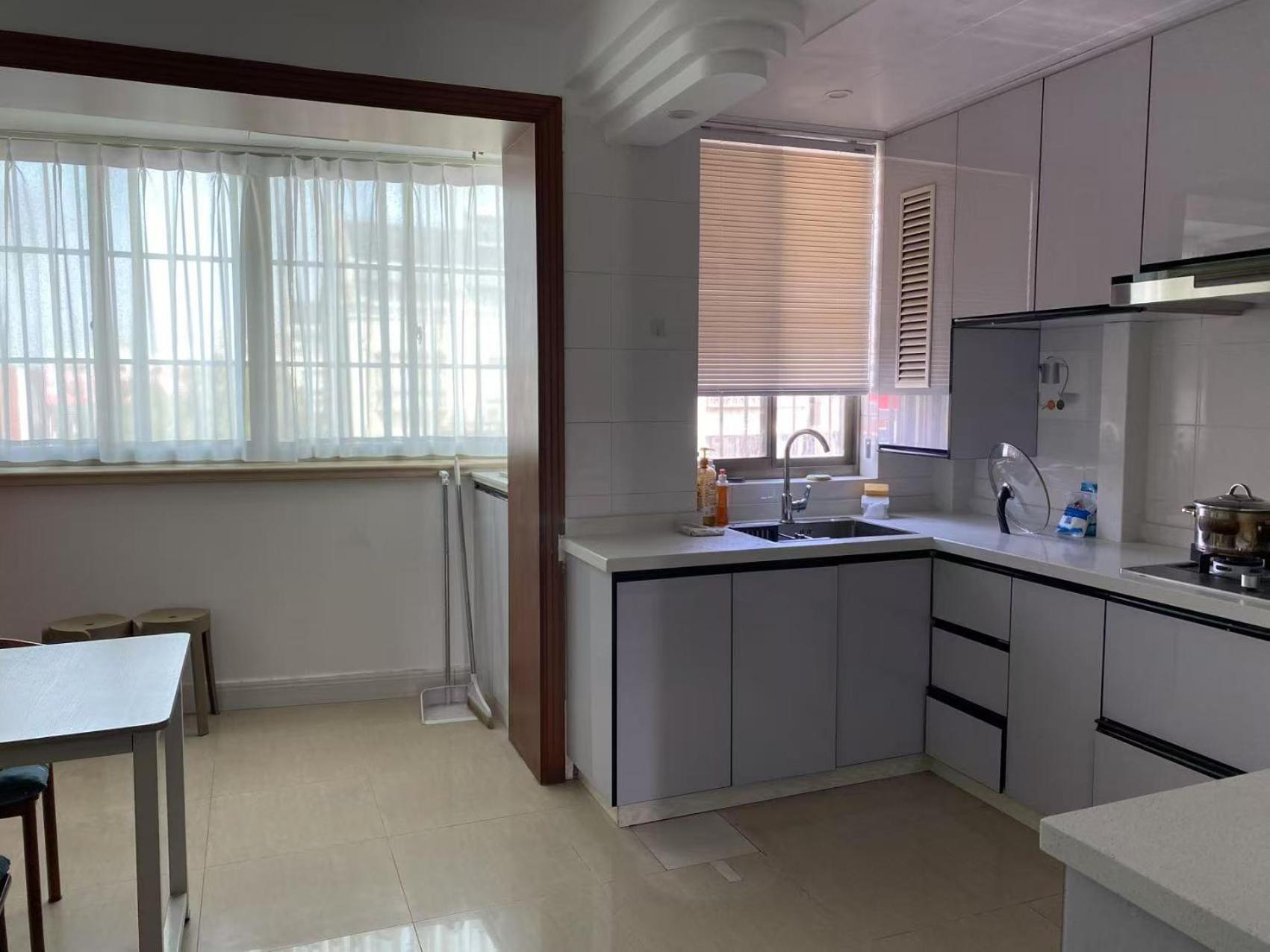 Homestay Huinan Accommodation, Close To Airport, Resort, Wild Animal Park, Near Metrol 16